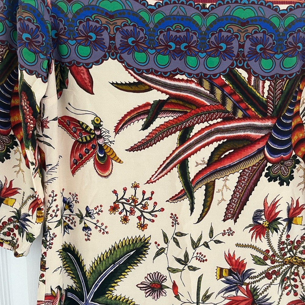Desigual Exquisite and Elegant Colorful Butterfly Print Dress! So beautiful - Picture 4 of 5